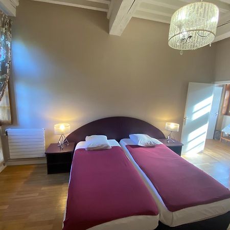 Demeures Et Chateaux L'Abbaye Caladoise - Anciennement Hostellerie Ferme Du Poulet Villefranche-sur-Saône Quarto foto